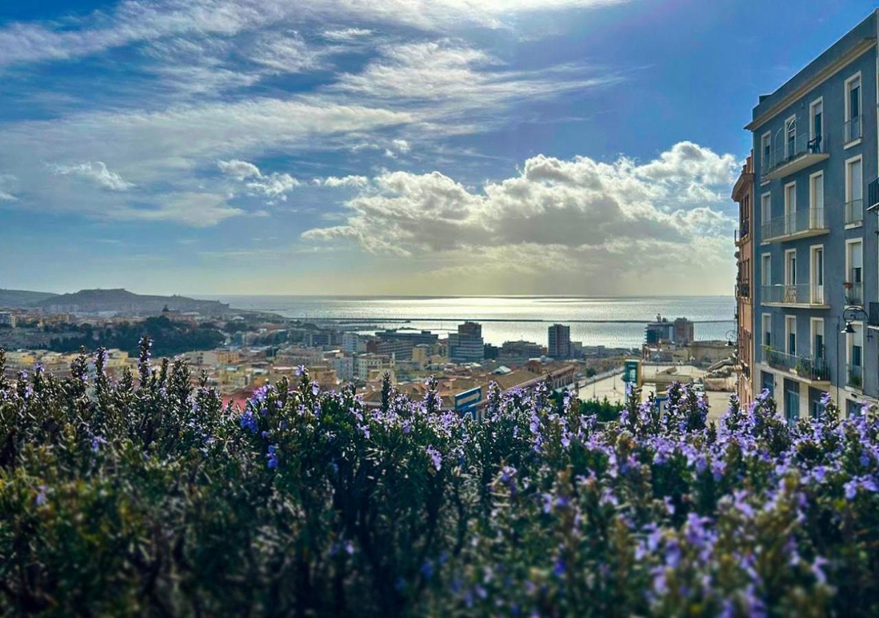 فندق Cagliari Novecento المظهر الخارجي الصورة