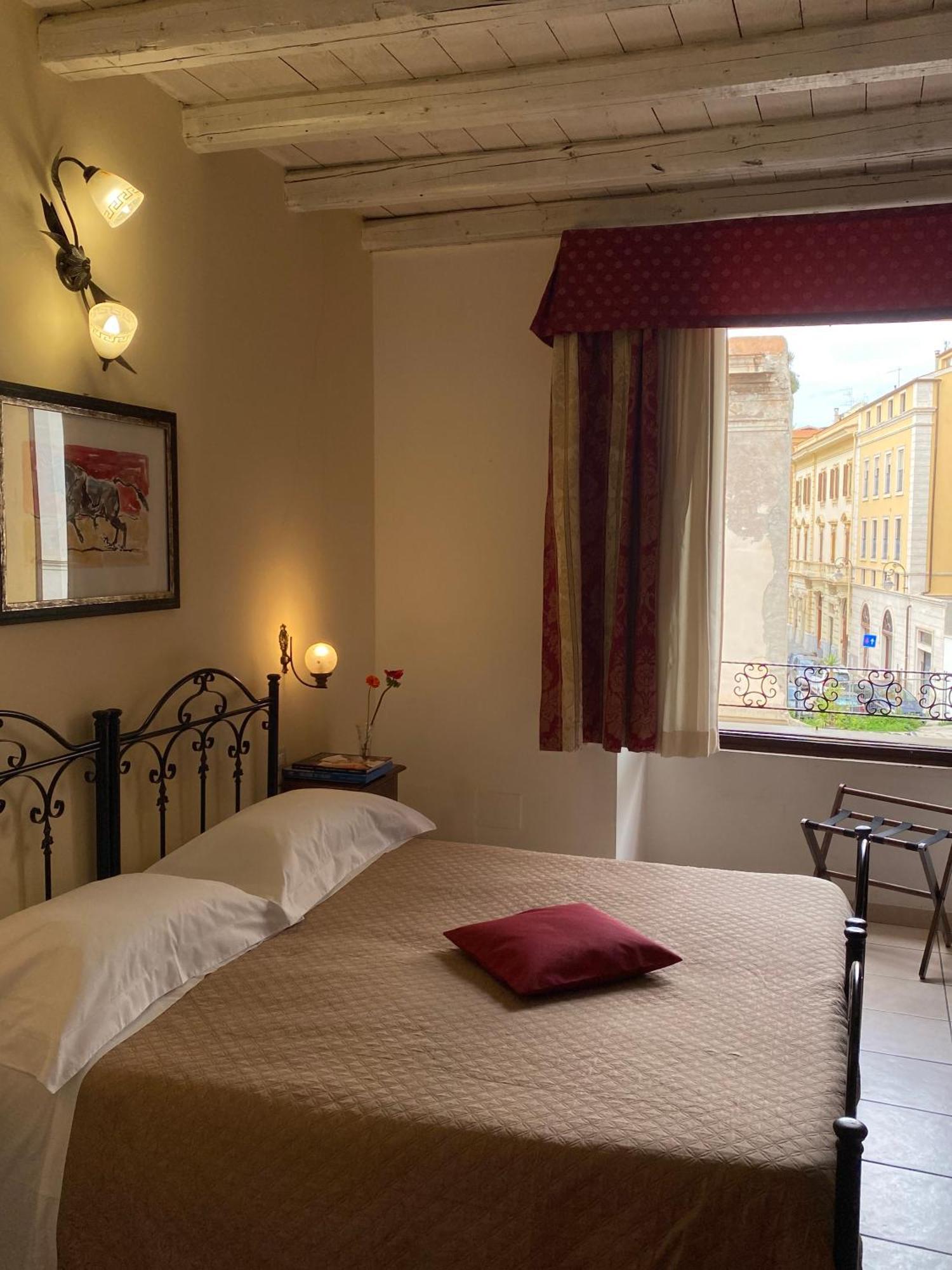 فندق Cagliari Novecento المظهر الخارجي الصورة